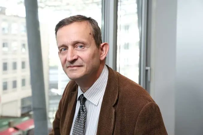 Christophe Dickès ن tweet media