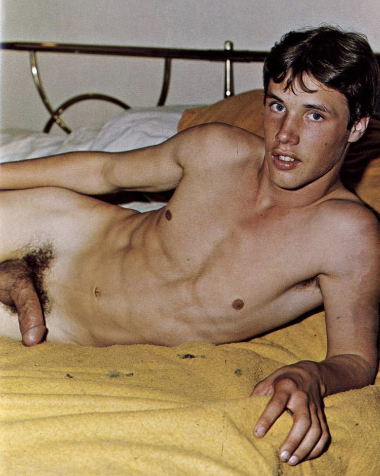 HeyBoyMag tweet media