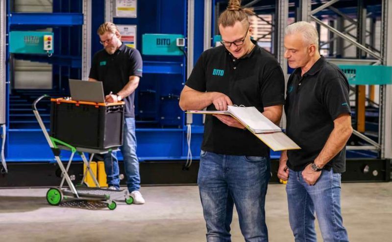 #Bito IOB`s Hands-on-Workshop in Rotkreuz:
Die Digitalisierung verändert die Logistik grundlegend. Doch wie lassen sich konkrete Lösungen sinnvoll im Unternehmen einsetzen? In einem Praxis-Workshop zeigt #Bito an d...
Weiterlesen:
In 8 Sprachen verfügbar: 
logisticsinnovation.org/logistik1/logi…