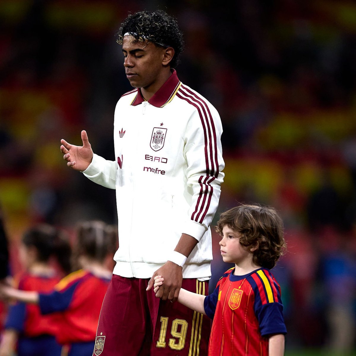 Instant Foot ⚽️ tweet media