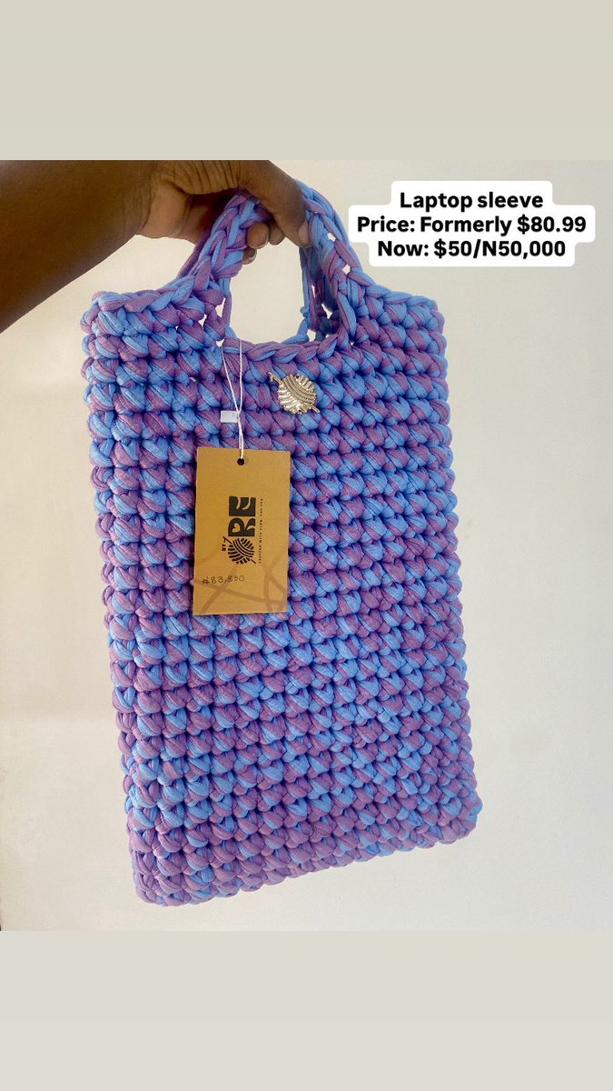 Art to Wear🧶 tweet media