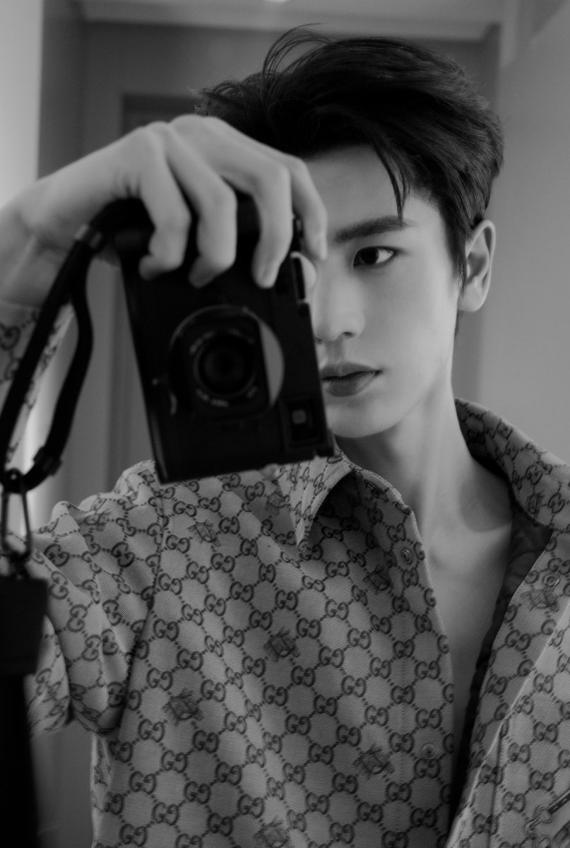 🍓 strawberrymoon tweet media