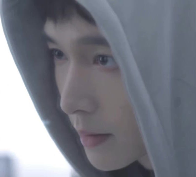 bunny yixing tweet media