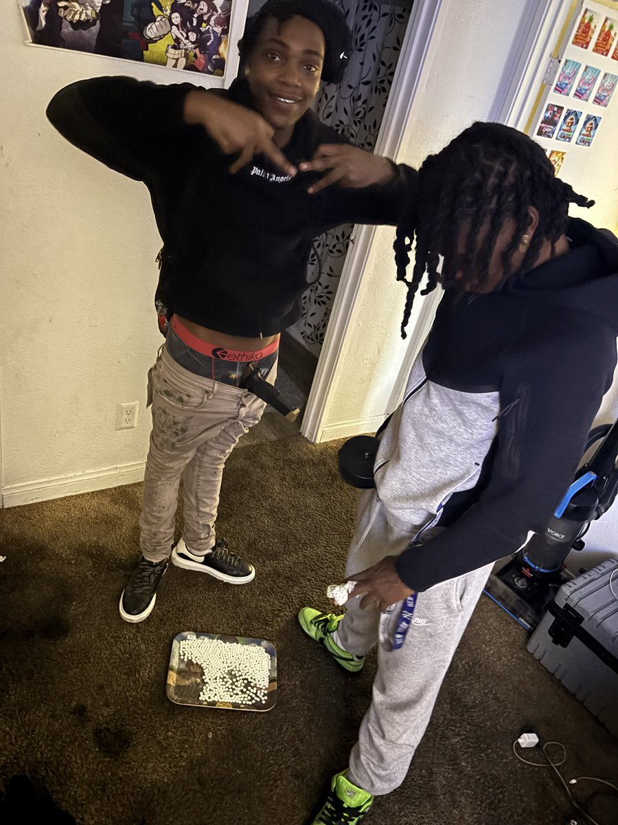 teflondon🩸 tweet media