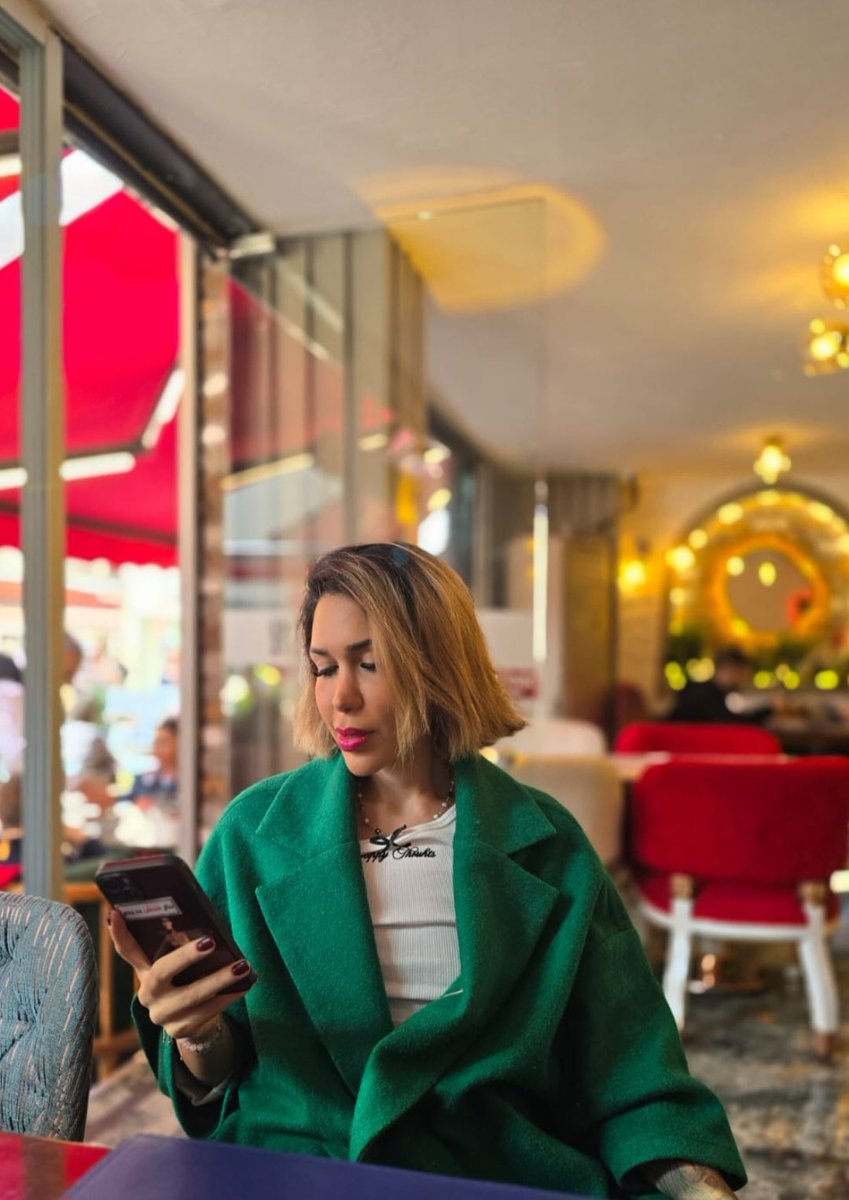 phoenix 🇮🇷 tweet media