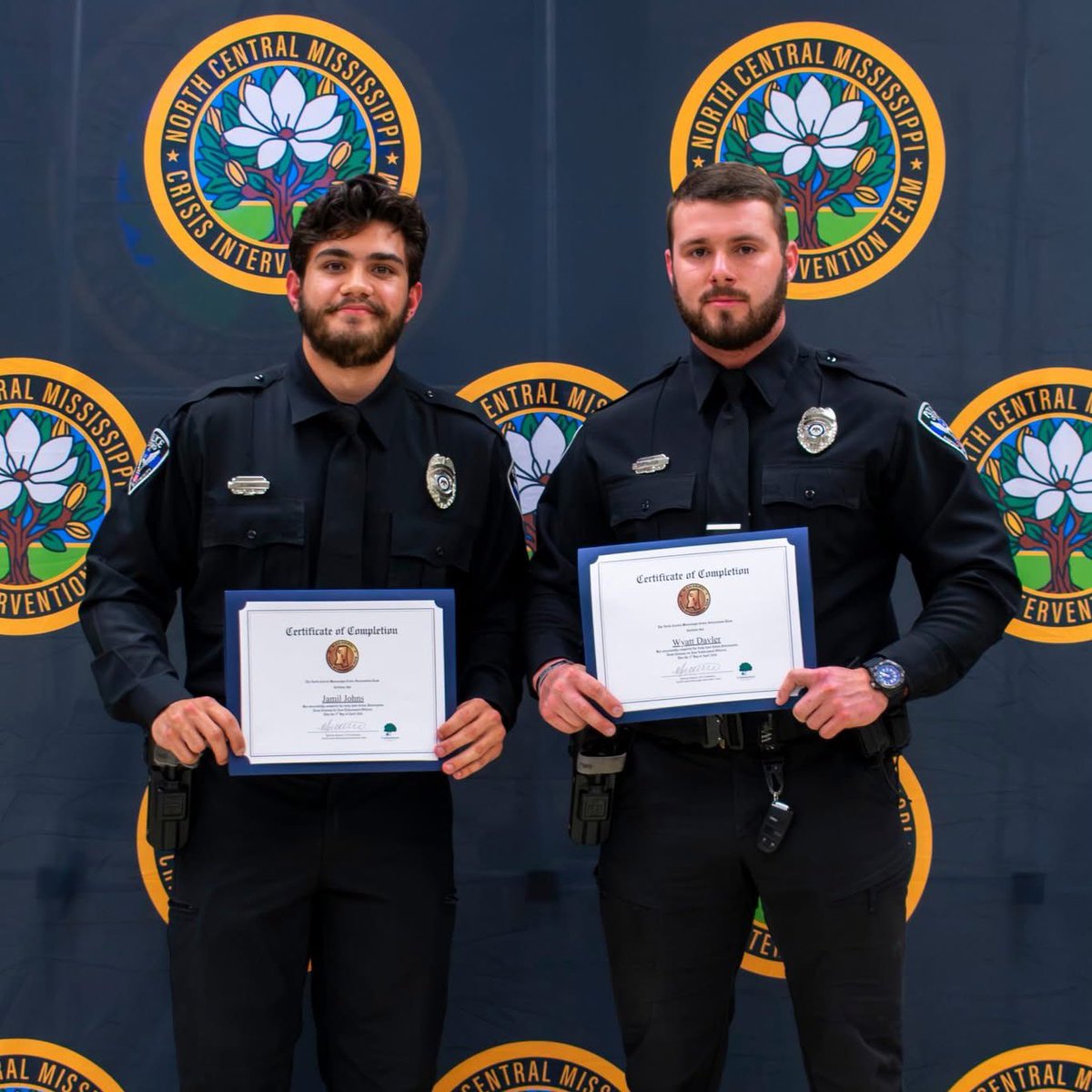 Oxford Police Department tweet media