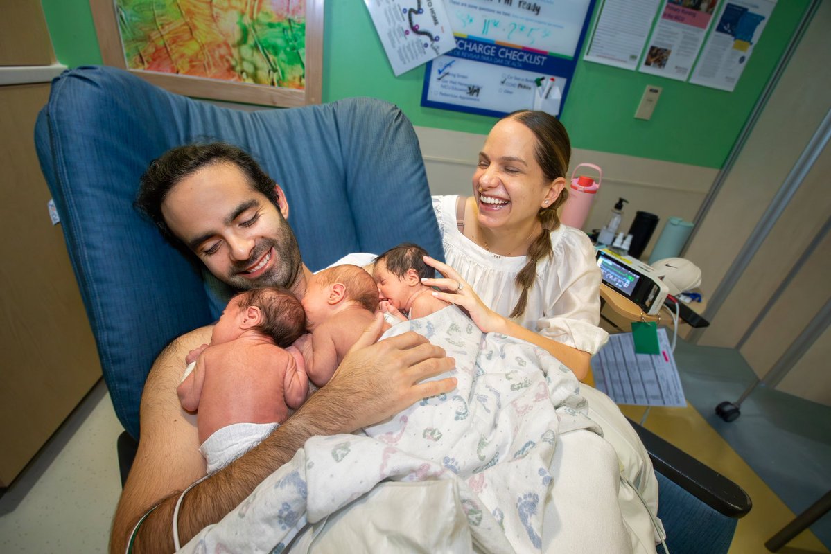 Johns Hopkins All Children's Hospital tweet media