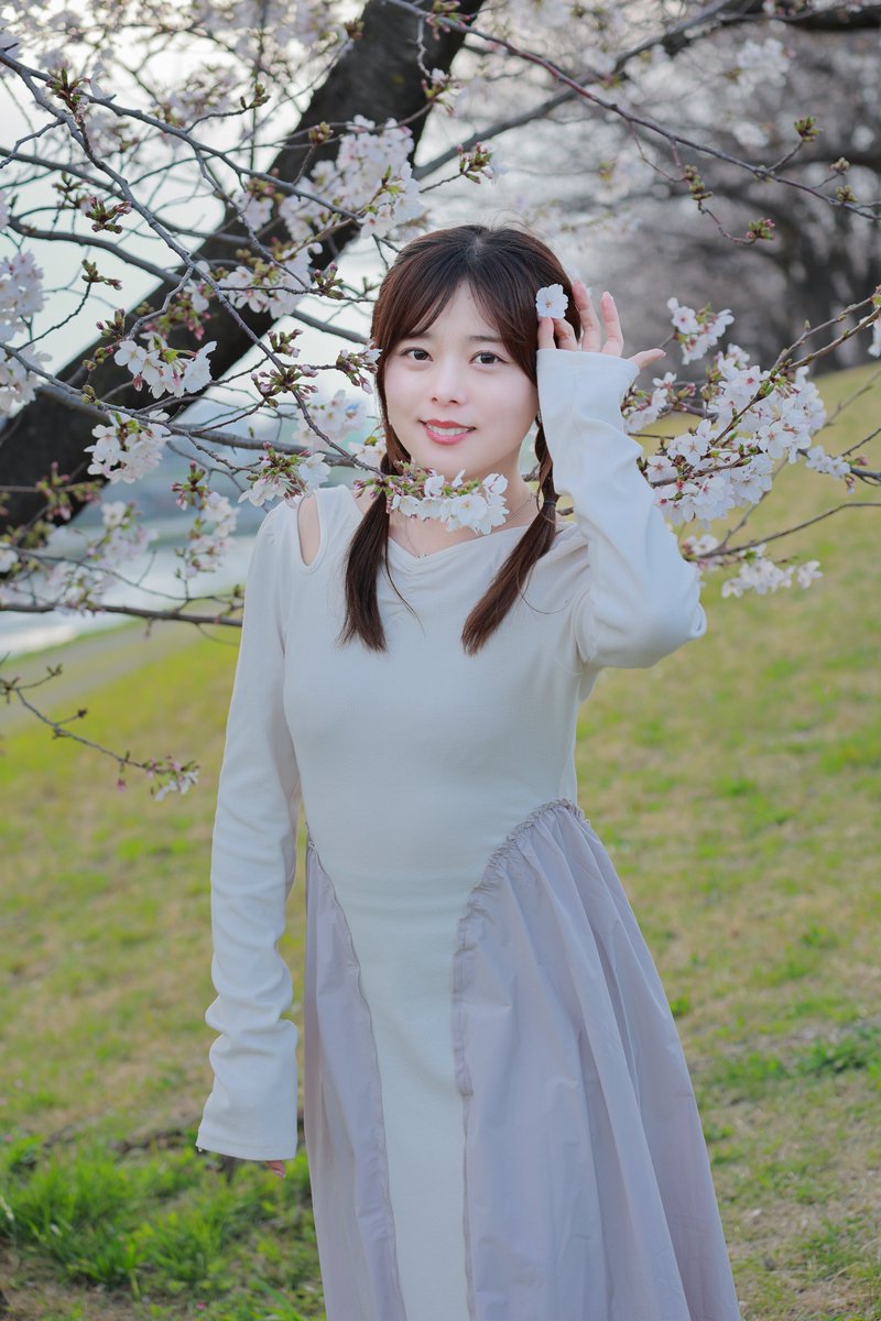 KFuna28's tweet image. おはようございます☀
『 桜の季節 🌸 』
柚花なぎさん
@nagi_yuzuka 

#柚花なぎ 
#ガールズフォト 
#portrait
#可愛い #love #美少女 
#ぐっちゃんphoto 
#可愛いと思ったらいいね
#桜ポートレート
#桜 
#idol 
#fairydolls
