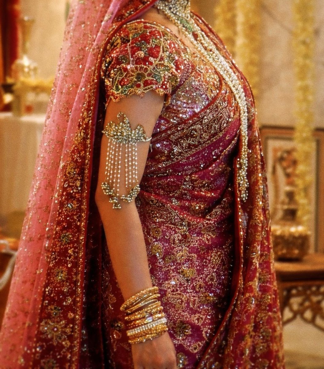 B 🪻✨ tweet media