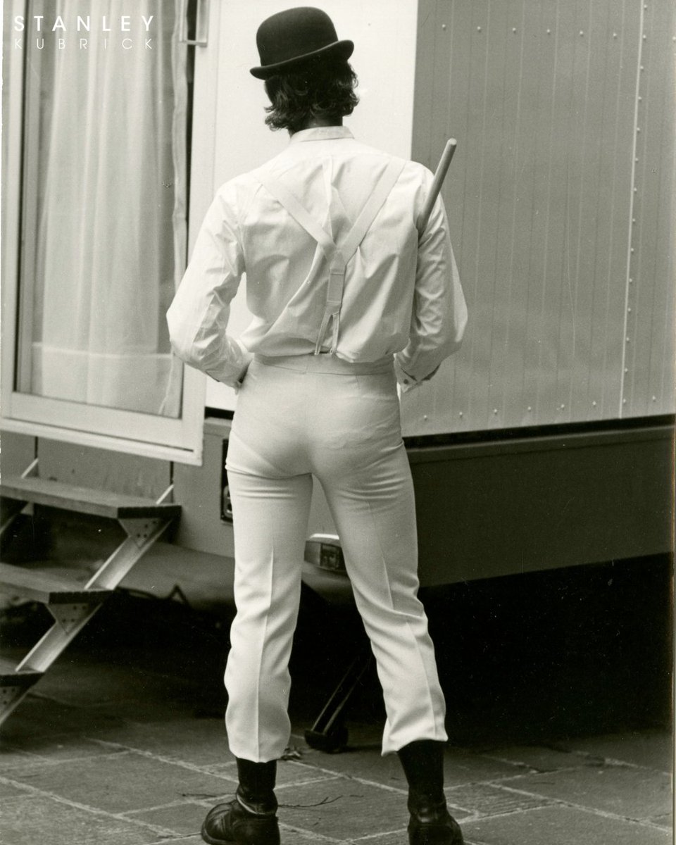 Malcolm McDowell’s costume tests for #AClockworkOrange.

Costume designer and Academy Award winner Milena Canonero created the Droogs’ distinctive codpieces, staying true to Burgess’ original vision in the novel.

#StanleyKubrick #FilmHistory #BehindTheScenes