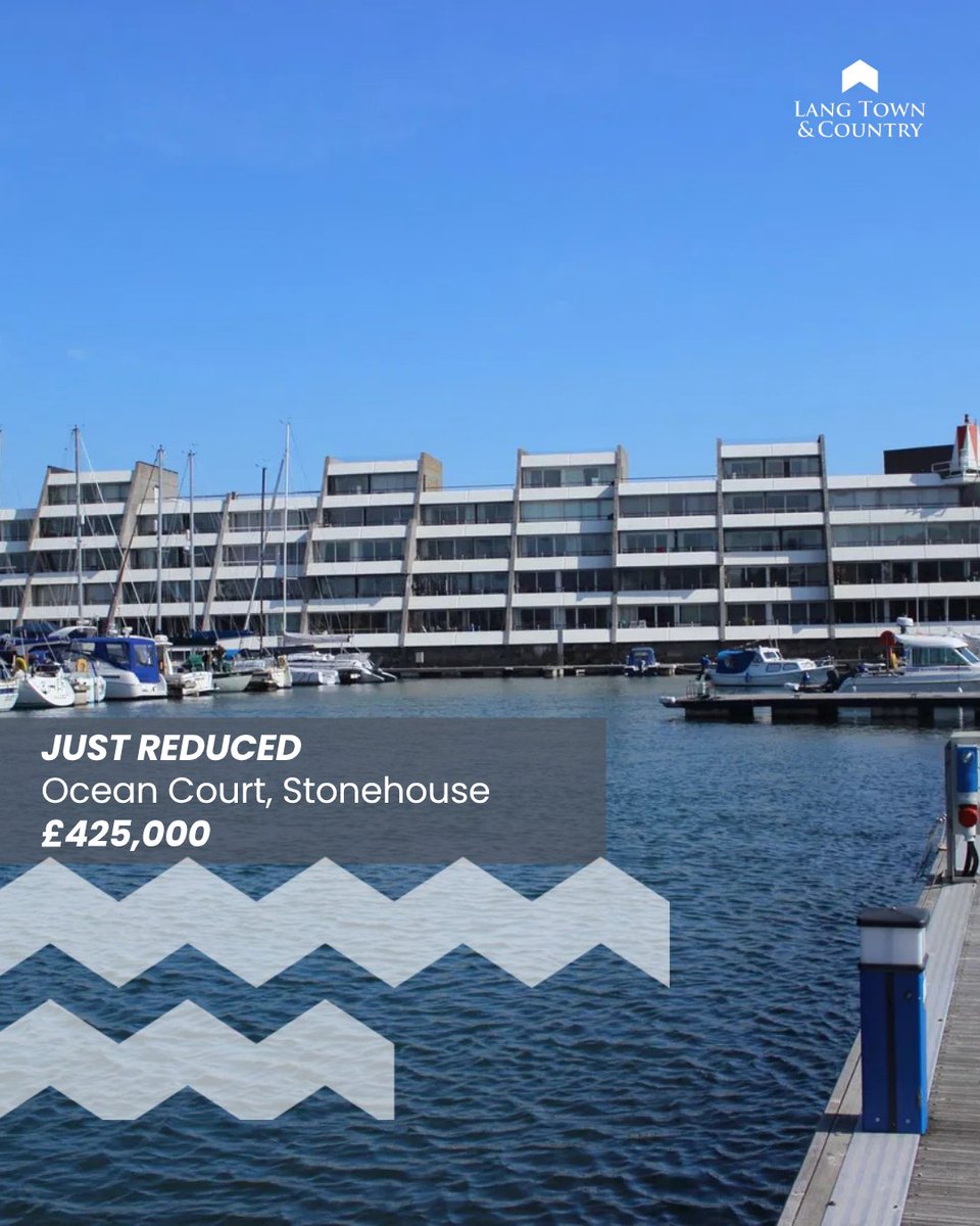 Lang Town & Country tweet media