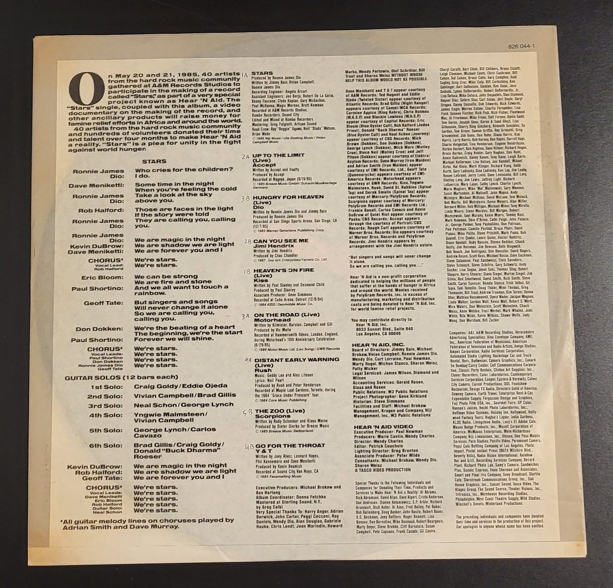 DavidGTato's tweet image. #Vinileando 

HEAR'N AID
(Edición española)
#HearNAid #Stars #Dio #DaveMurray #AdrianSmith #RobHalford #DonDokken #GeoffTate #EddieOjeda #MickMars #VinceNeil #BlackieLawless #TedNugent #YngwieMalmsteen #PaulShortino #KevinDubrow #DaveMeniketti #EricBloom #GeorgeLynch #NealSchon