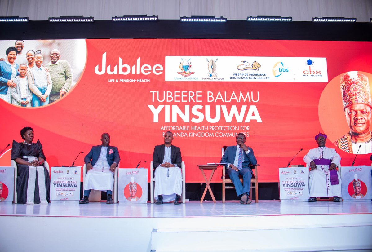 JubileeInsUG's tweet image. This morning, we stood at the Buganda Kingdom Palace to launch Tubeere Balamu Yinsuwa, a healthcare plan representing hope and protection for the people of Buganda. Alongside the @kabakafound and @weerindei, we are committed to building a healthier future. 

#HealthcareAccess