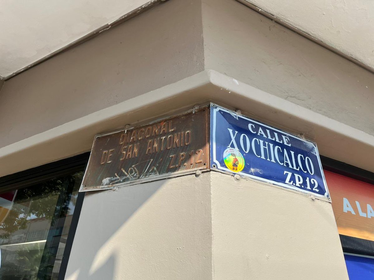 El Extraño tweet media