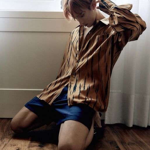 museiie's tweet photo. Dokyeom with his big nose, big thighs, big ass, big hands, big biceps and yk what else is big- https://t.co/6VaLwVvw6X