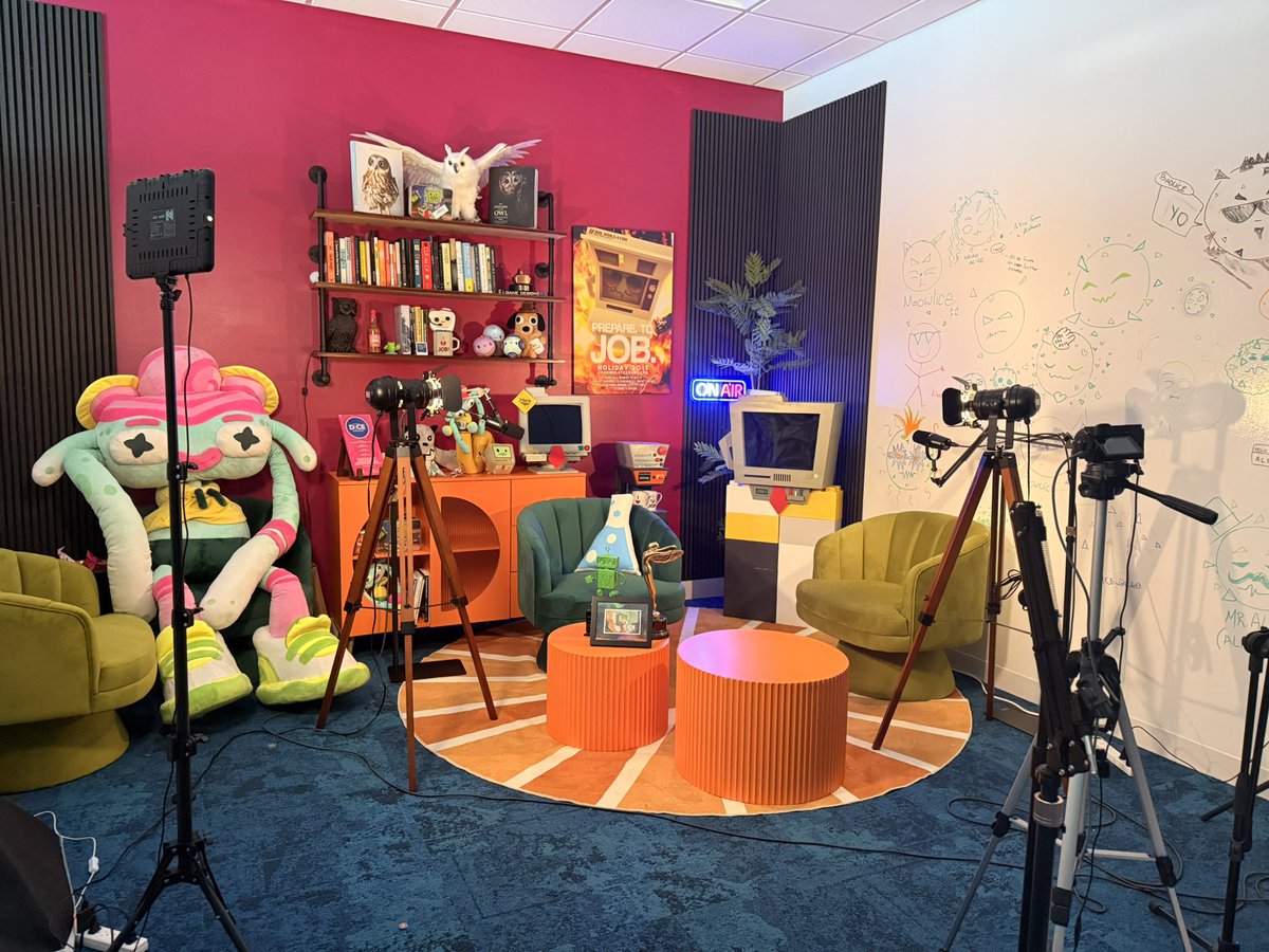 Liana Ruppert tweet media