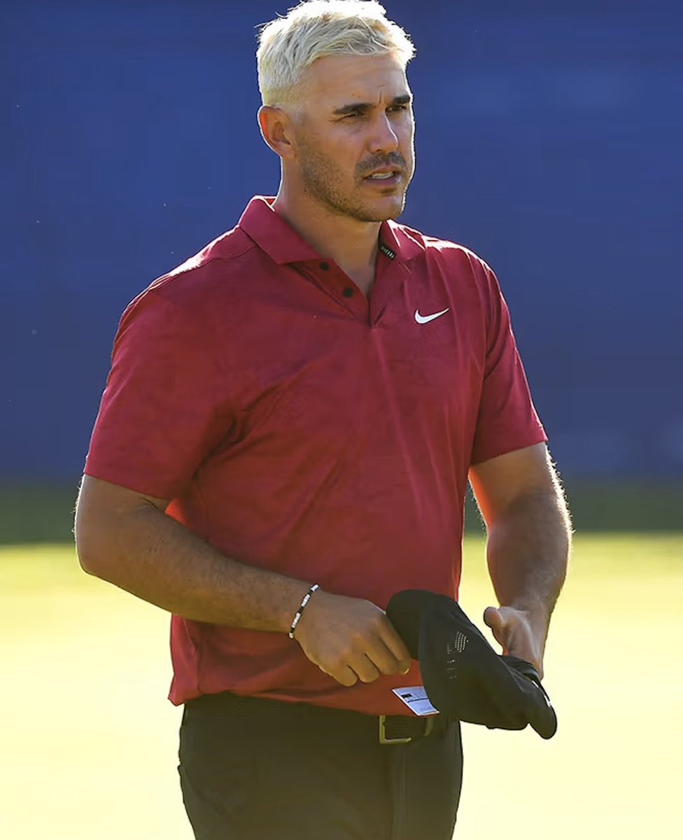 Quarter Zip Sports tweet media