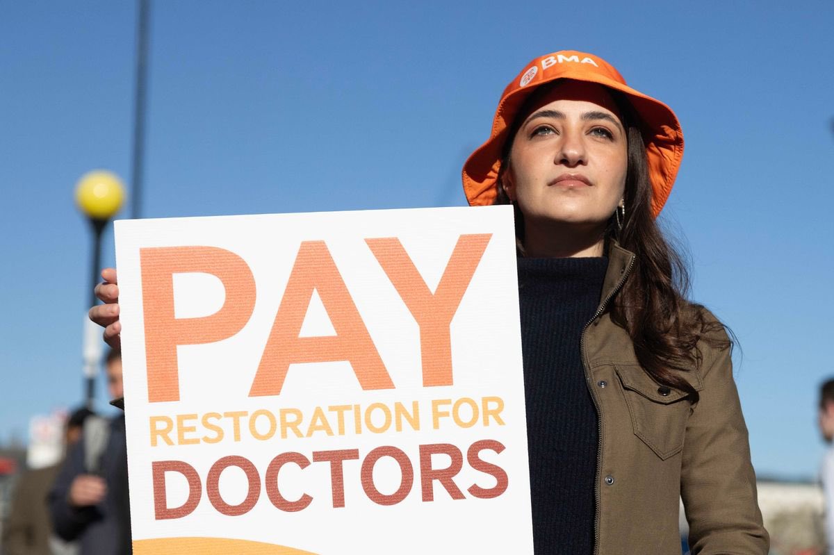 Martin Bagot tweet media