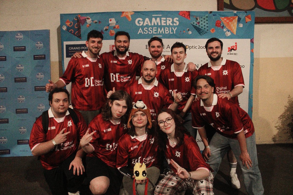 AZ Rising tweet media