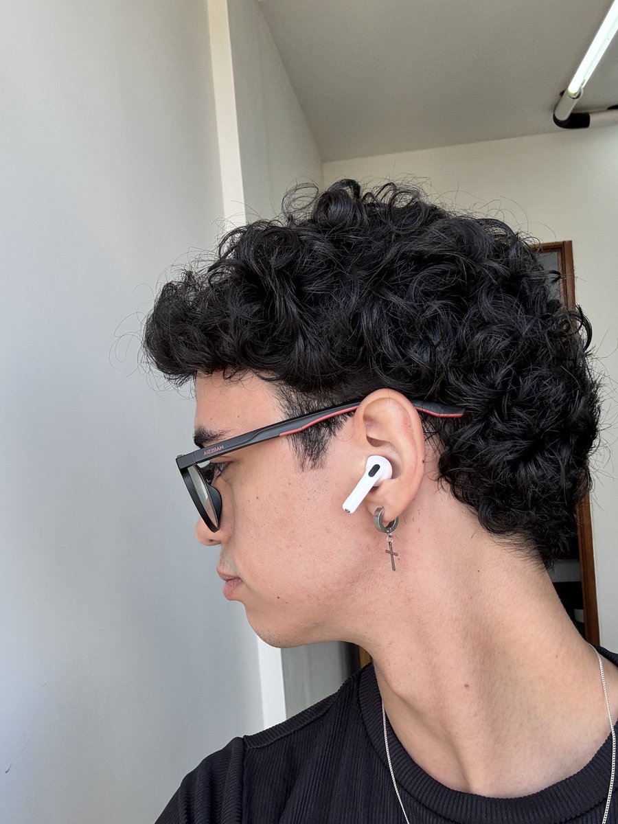 Twink Performático 🌈⃤. tweet media