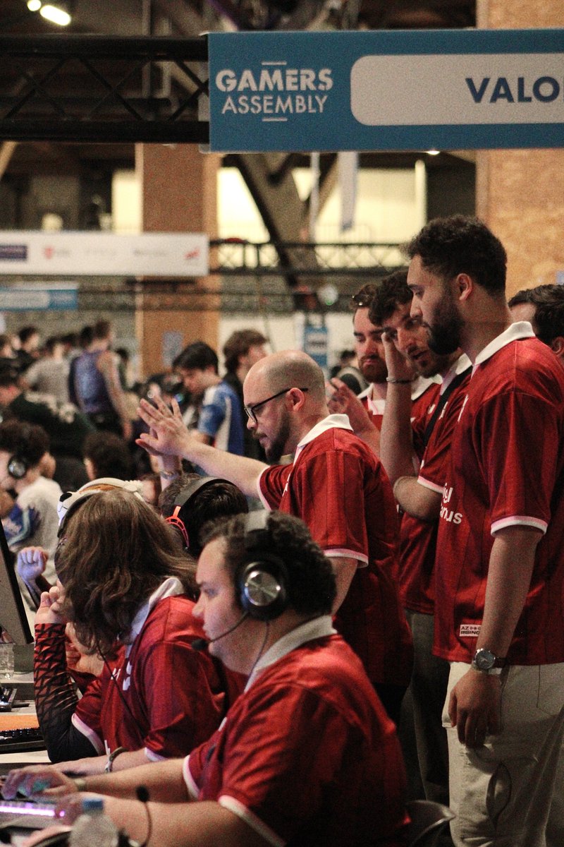 AZ Rising tweet media