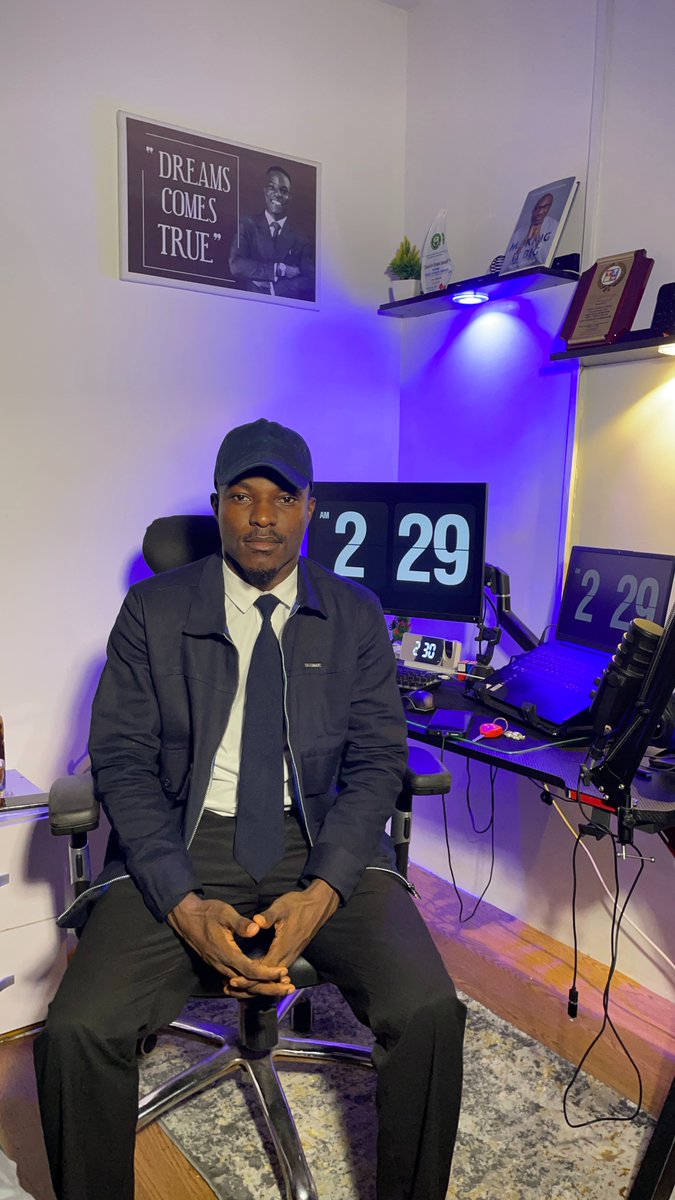 SamuelOP675's tweet image. Flow Ai is another AI model to consider!

i will show y'all what i made out of it with this my  picture soon!