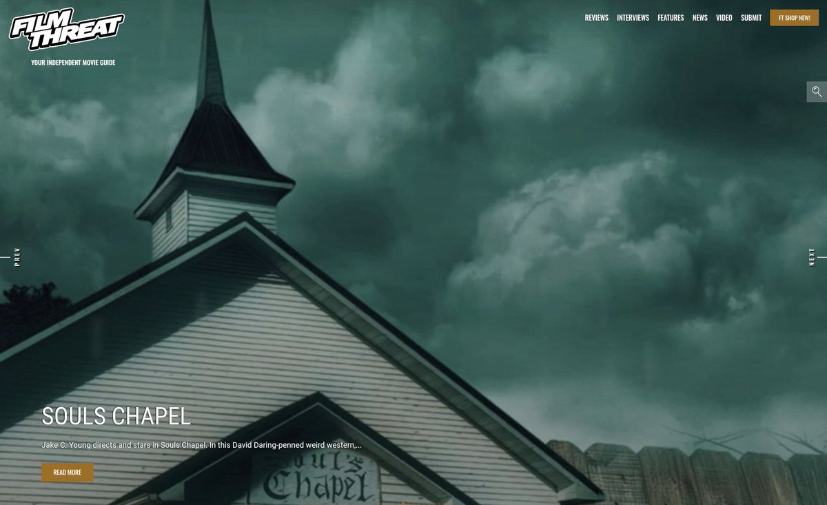 FilmThreat's tweet image. "Red knocks Ray unconscious, wanting him alive. When he wakes, baffling questions from the others unsettle him." Bobby LePire prays to escape from Souls Chapel.
filmthreat.com/reviews/souls-… #SupportIndieFilm #SoulsChapel #Western #Mystery