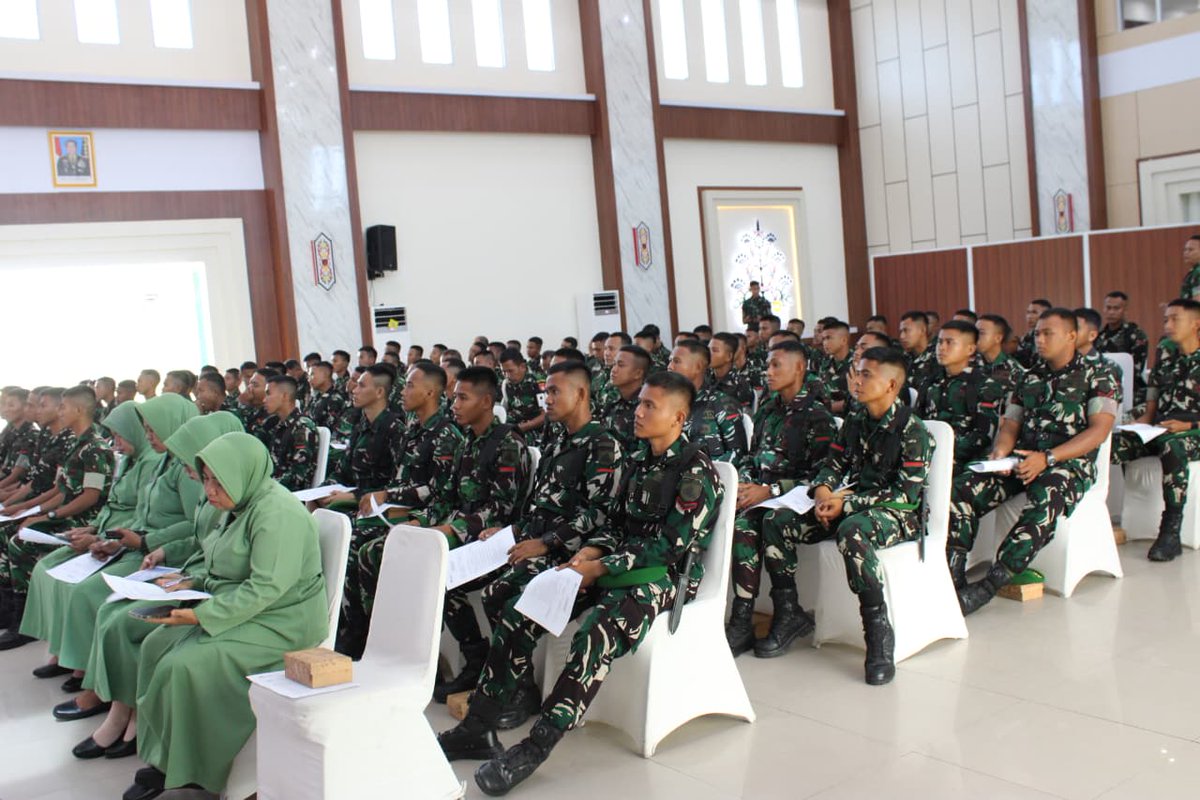 yonif830im's tweet photo. Peduli Kesejahteraan Prajurit, Yonif TP 830/Isen Mulang melaksanakan Sosialisasi Program Asabri https://t.co/4MXfykUxEA