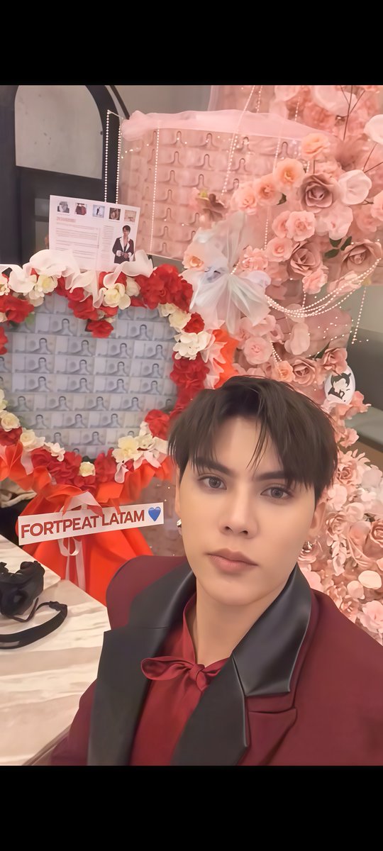 fort_peat_LAT's tweet photo. Verte junto a esto, @fort_fts … significa más de lo que podemos explicar 🥺💖

Este proyecto nació desde el amor, el apoyo y la admiración de tantos fans de LATAM que quisieron estar presentes de alguna forma ✨
Cada detalle lleva un pedacito de nosotros. Gracias por recibirlo y por hacernos sentir cerca incluso desde tan lejos 🤍

#FortFTS #ComeFortZon #BabyFeat 
@FortPeat_Bolivi @fortpeatrd @fp_colombia @FORTPEATMEXICOx