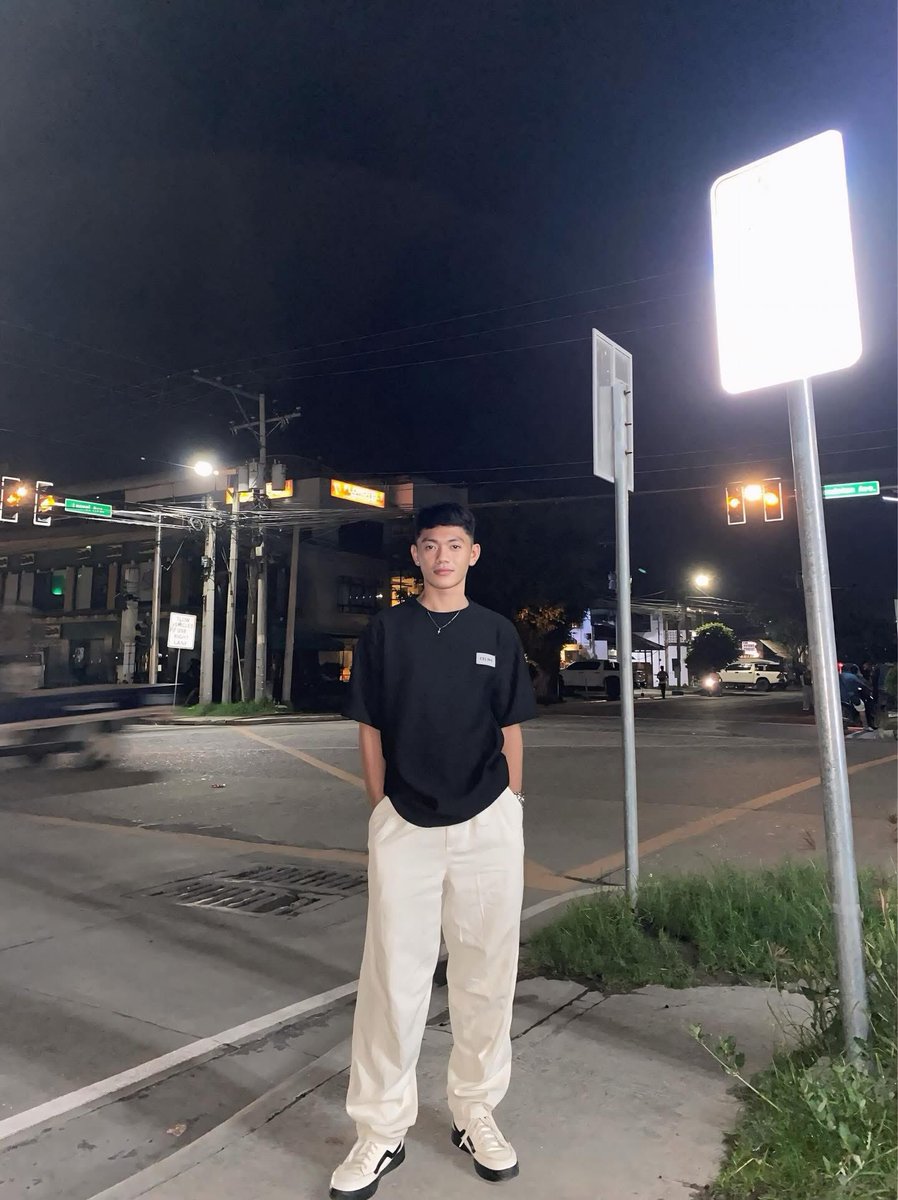 taylerrrrr tweet media