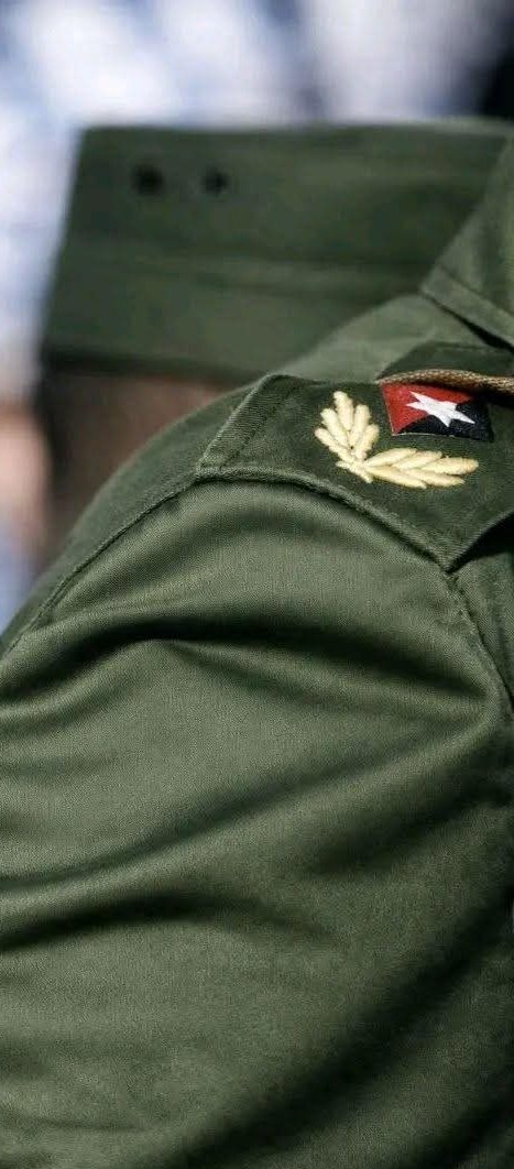 🗣️🇨🇺 Fidel Castro: "Y Cuba es hoy la fortaleza de la dignidad de América; Cuba es hoy la fortaleza de la esperanza de América; ¡Cuba es hoy el bastión invencible de la justicia y de la Revolución de América!".

🎙️ Discurso pronunciado el  7 de abril de 1961

#100AñosConFidel ✊