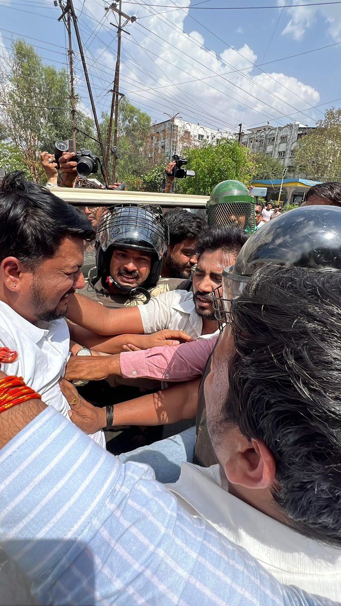 MP Congress tweet media