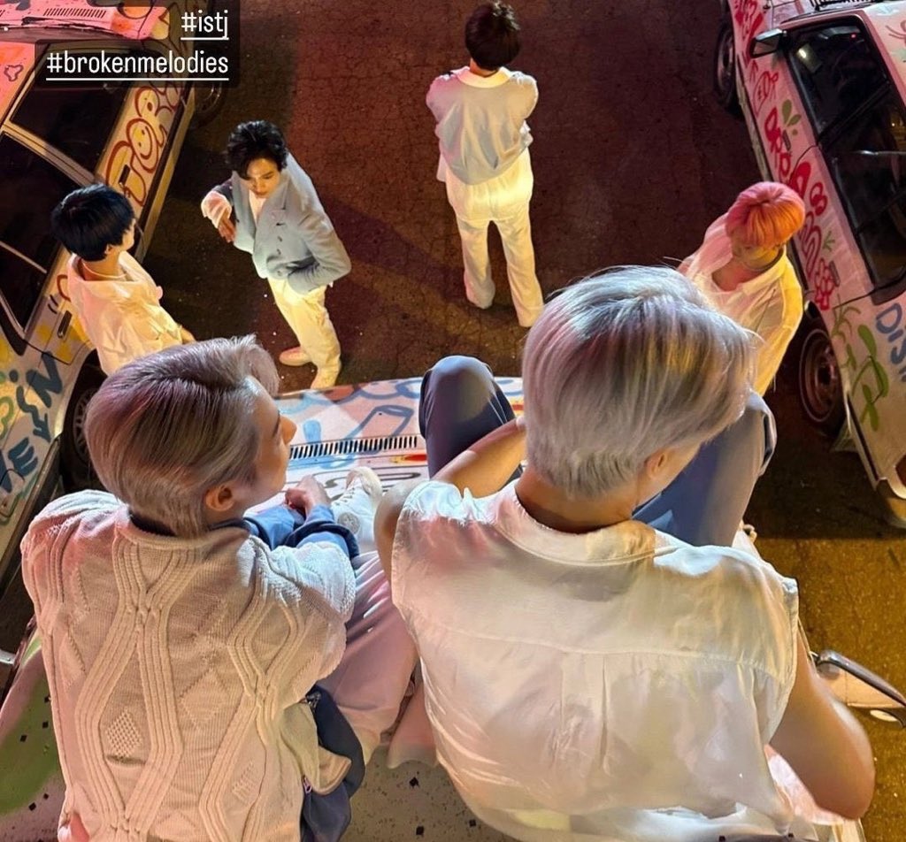 flowerysung's tweet photo. I hope u know that there's not a single person out there who regrets having loved and supported you. you may not be with ur members anymore but you'll always remain one of the dreamies. 🩵

nct dream can be 7, 6, 5, or whatever number... but 7dream is forever ❤️‍🩹

#THANKYOUNCTMARK https://t.co/qe3W0SOAuE