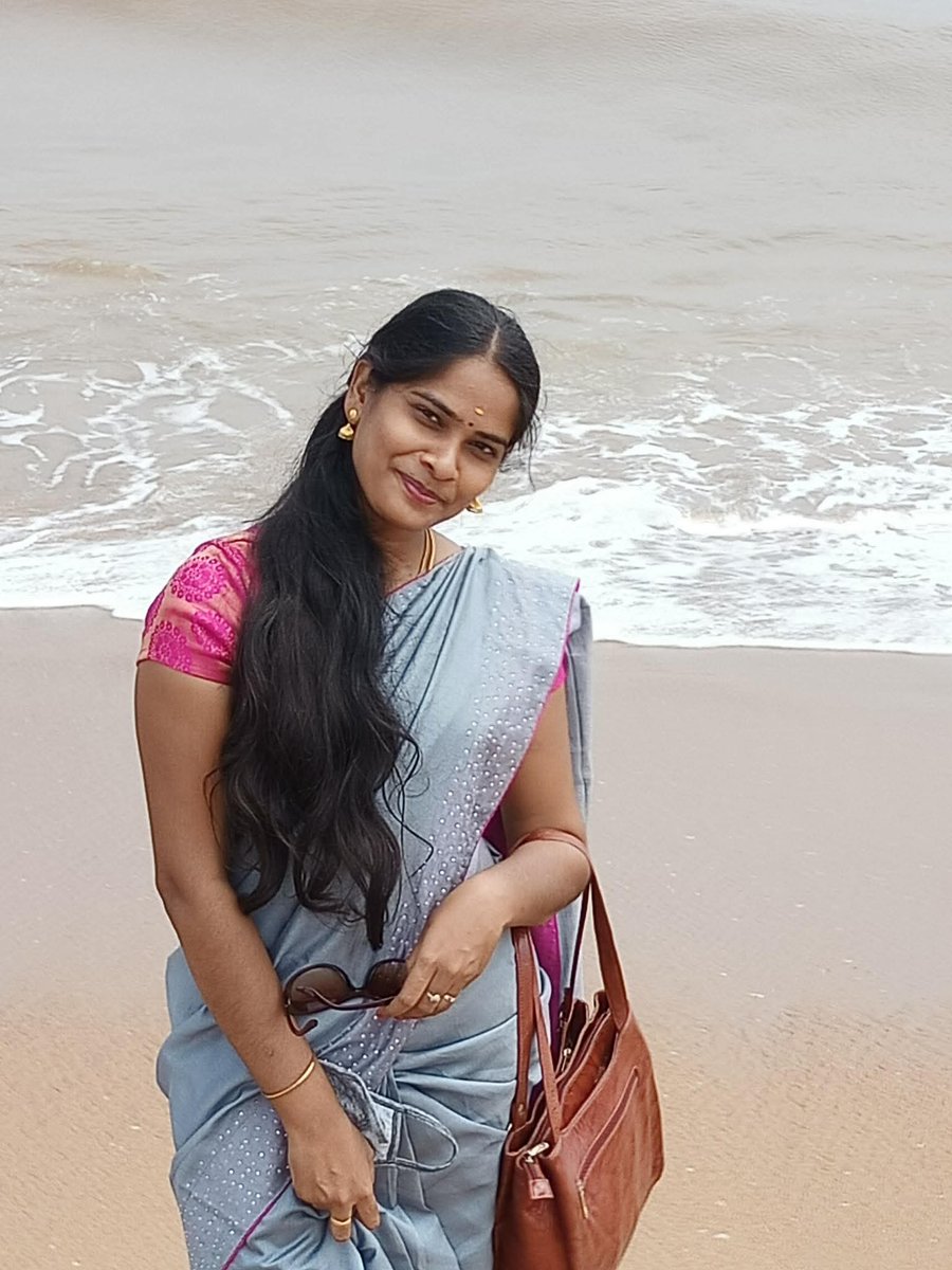 lakmilakmi's tweet photo. https://t.co/UcSPXtfYM8