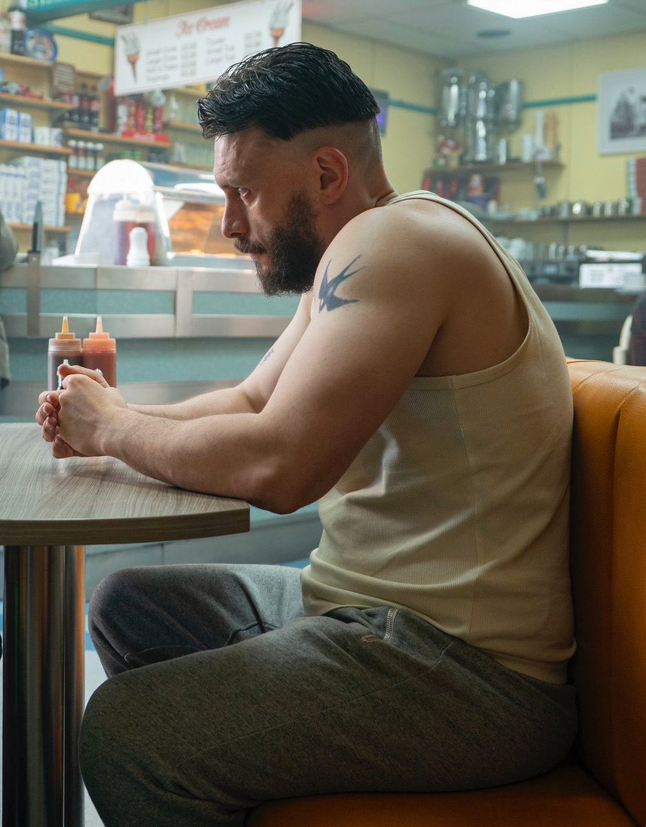 l̶i̶m̶a̶ ̶☆ harris dickinson's pr manager tweet media