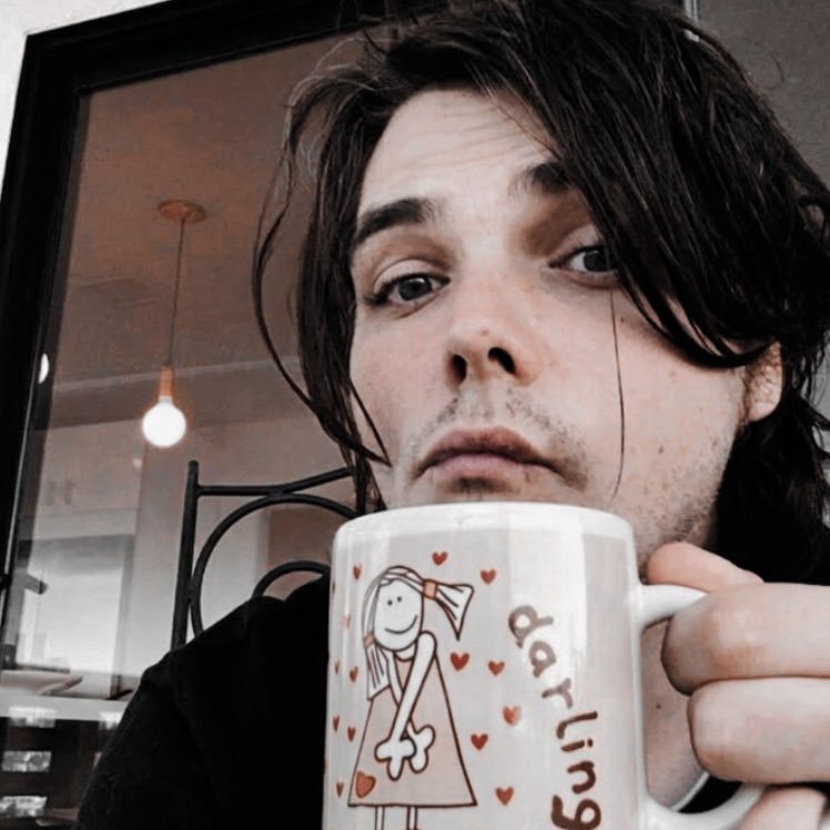 ɐlnɐd 击 tweet media