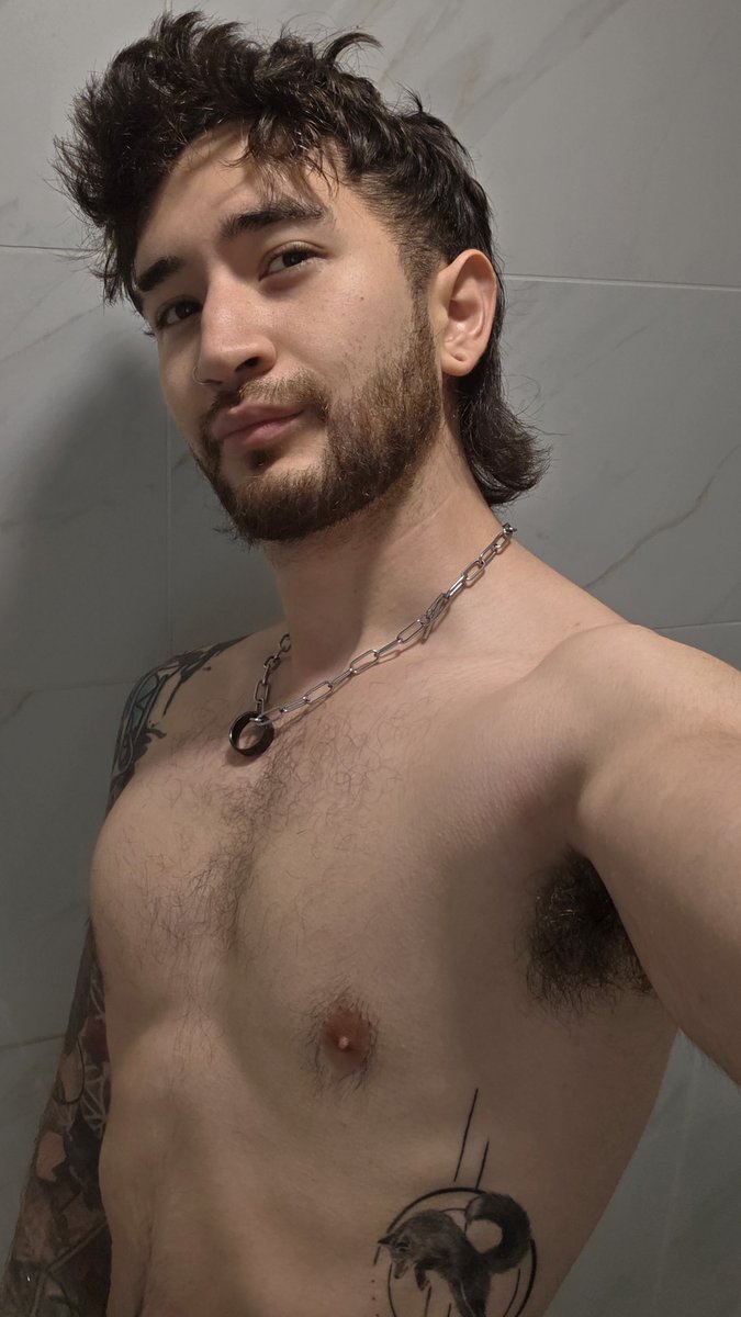 IvanFoxwell tweet media