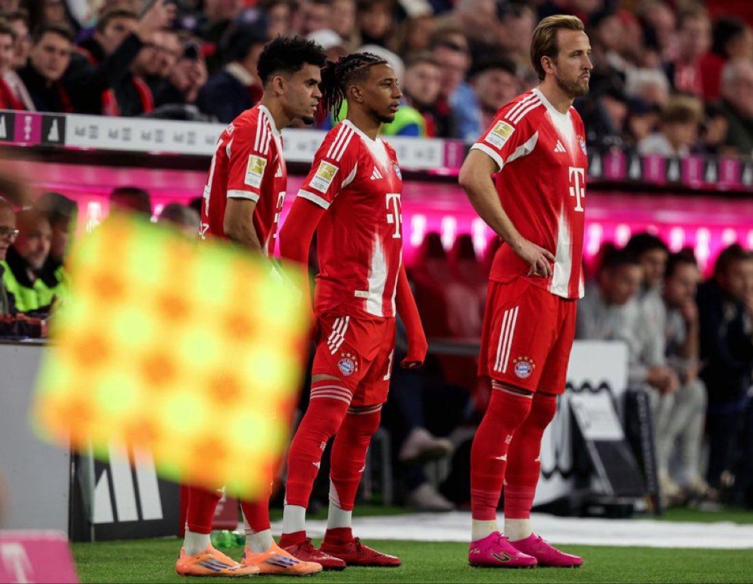 ثامر tweet media