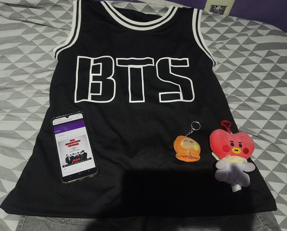 priscila yunki VA A VER A BANGTAN tweet media