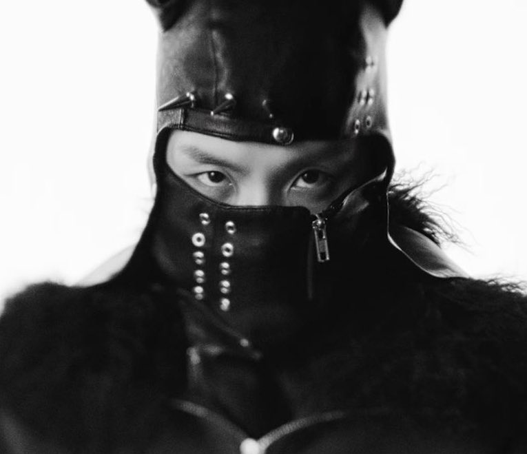 dile⁷ 🪭 new fic 📌 seeing bts vip x3 tweet media