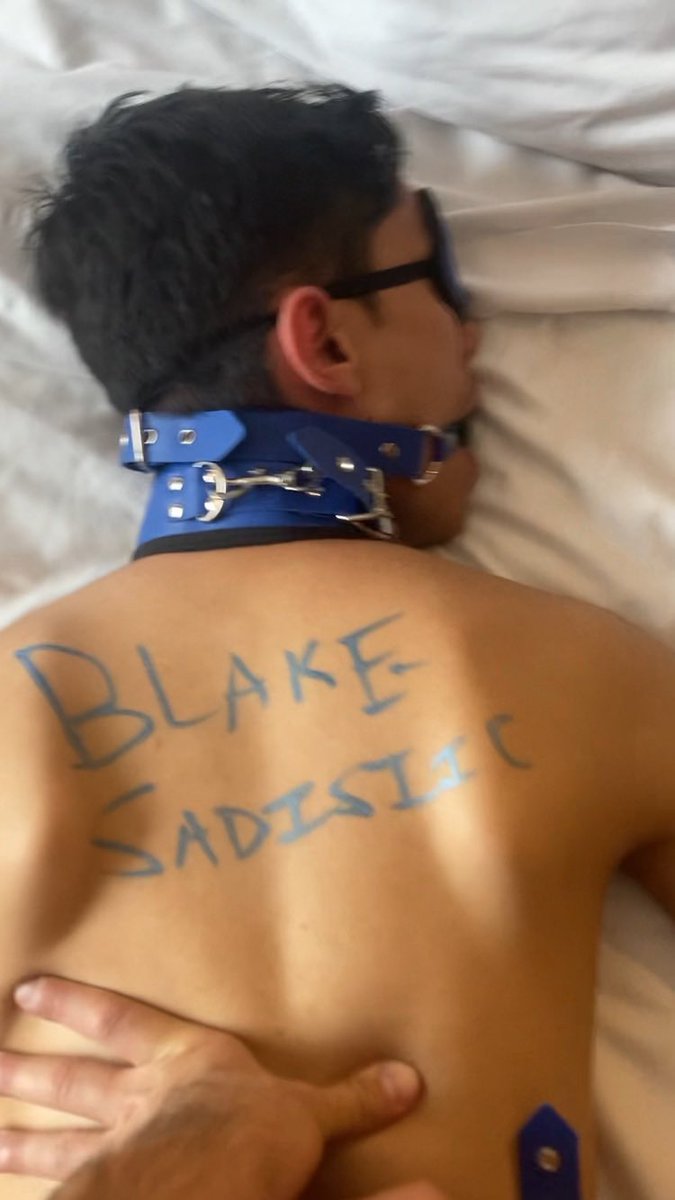 BlakeSadistic's tweet photo. Keep fucking your fist while I fuck tight, young ass.

Hand sex is the only sex you’ll ever know loser.
#FinDom https://t.co/ajvLPevN1b