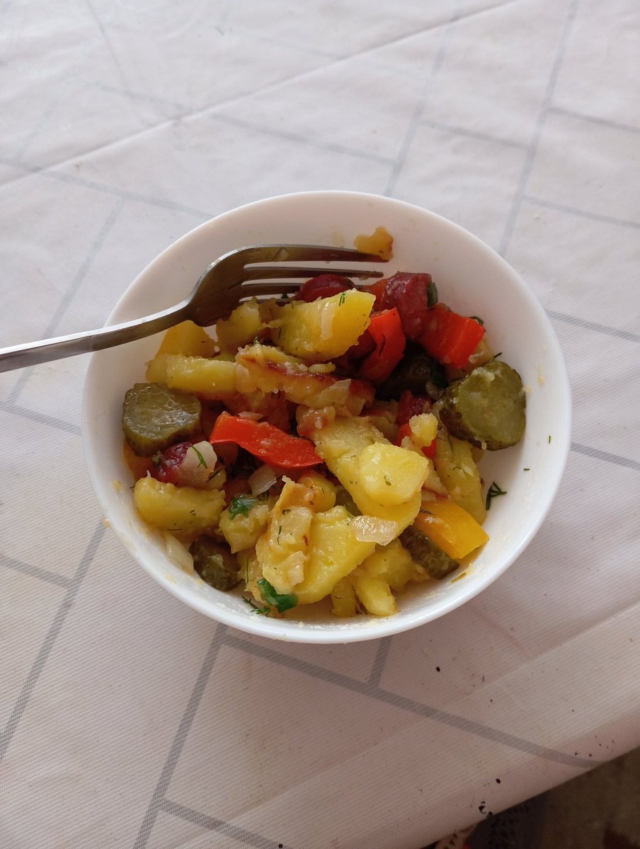 токсичная свч |-/ tweet media