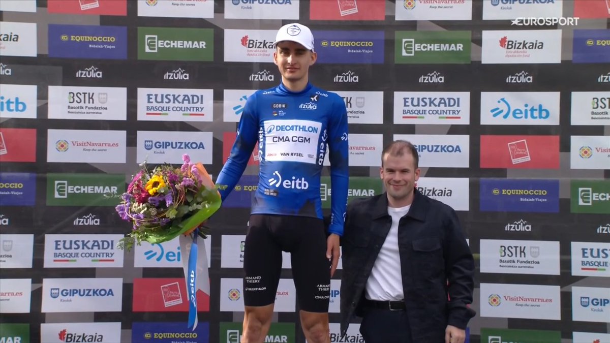 Le Gruppetto tweet media