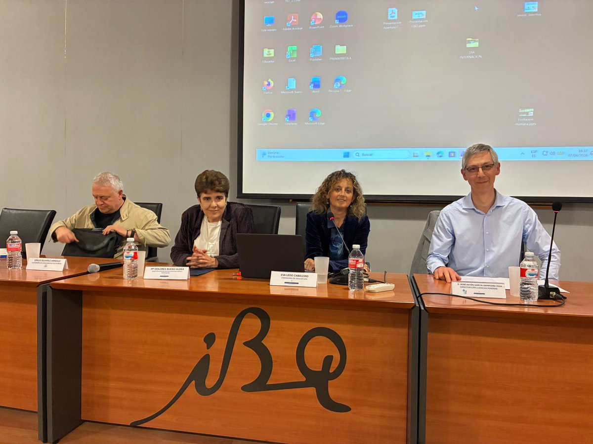 Consejería de Educación tweet media