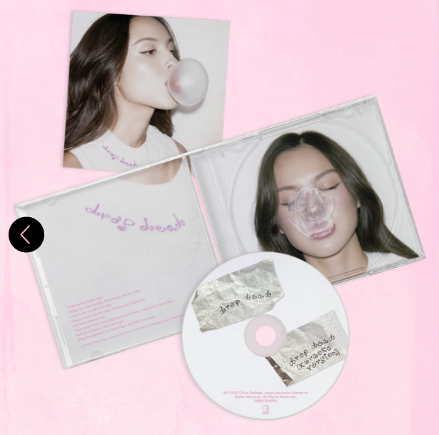 mads | so in love 🩷 tweet media