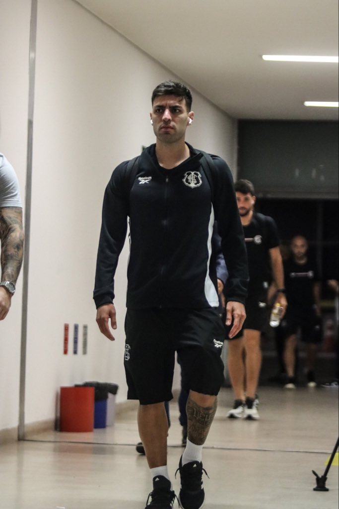 ⚫️⚪️🔴🐍 <a href="/SantaCruzFC/">Santa Cruz F.C.</a>