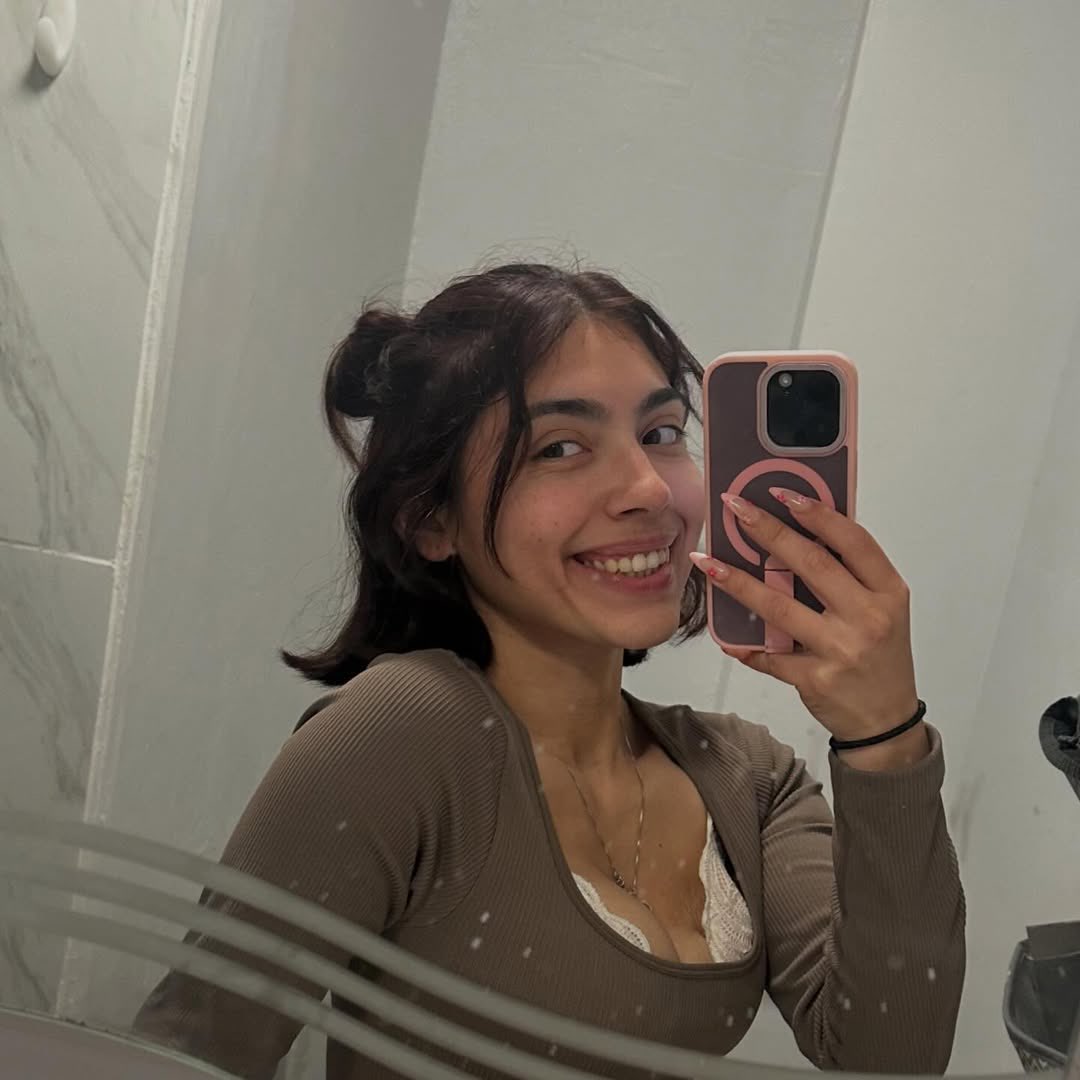 Elizabe88241128's tweet photo. Back and available for all massage sessions ππ½ββοΈβ¨
Relax, relieve stress & feel renewed πΏ
Book now π©
#MassageTherapy #SelfCare #Wellness #Relaxation #SpaLife #USABusiness #MassageUSA #HealthyLiv https://t.co/FbR6eU6xdM