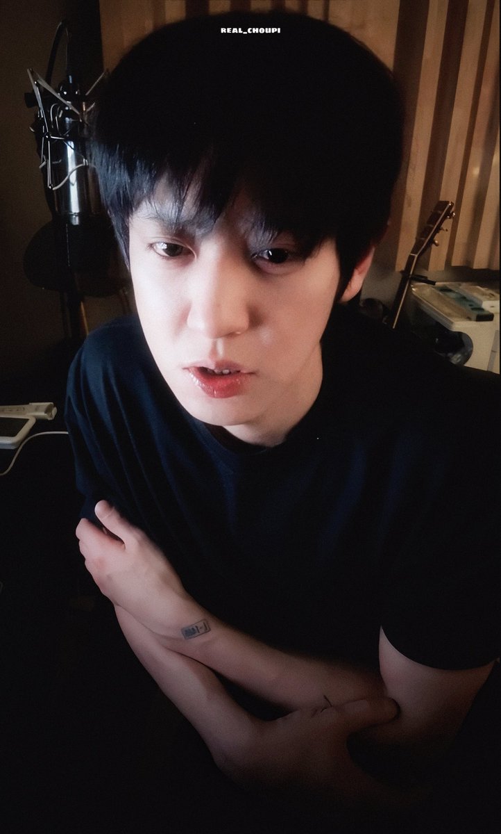 臭屁咧哥养乐多 tweet media