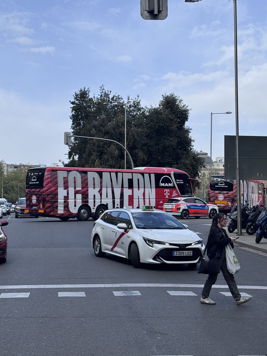 Hasta el Bayern tiene autobus rotulado…