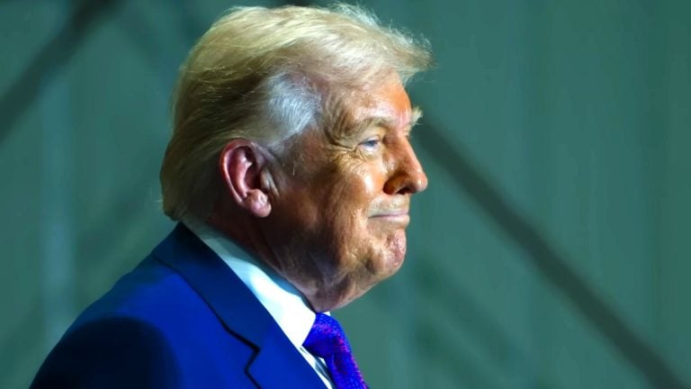 President Trump Reveals Who He's Backing To Be The Next Governor Of California wltreport.com/2026/04/06/pre… via <a href="/DailyNoahNews/">Noah Christopher</a>